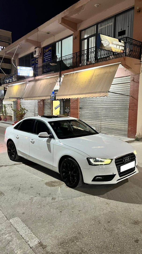 Audi  A4 2016